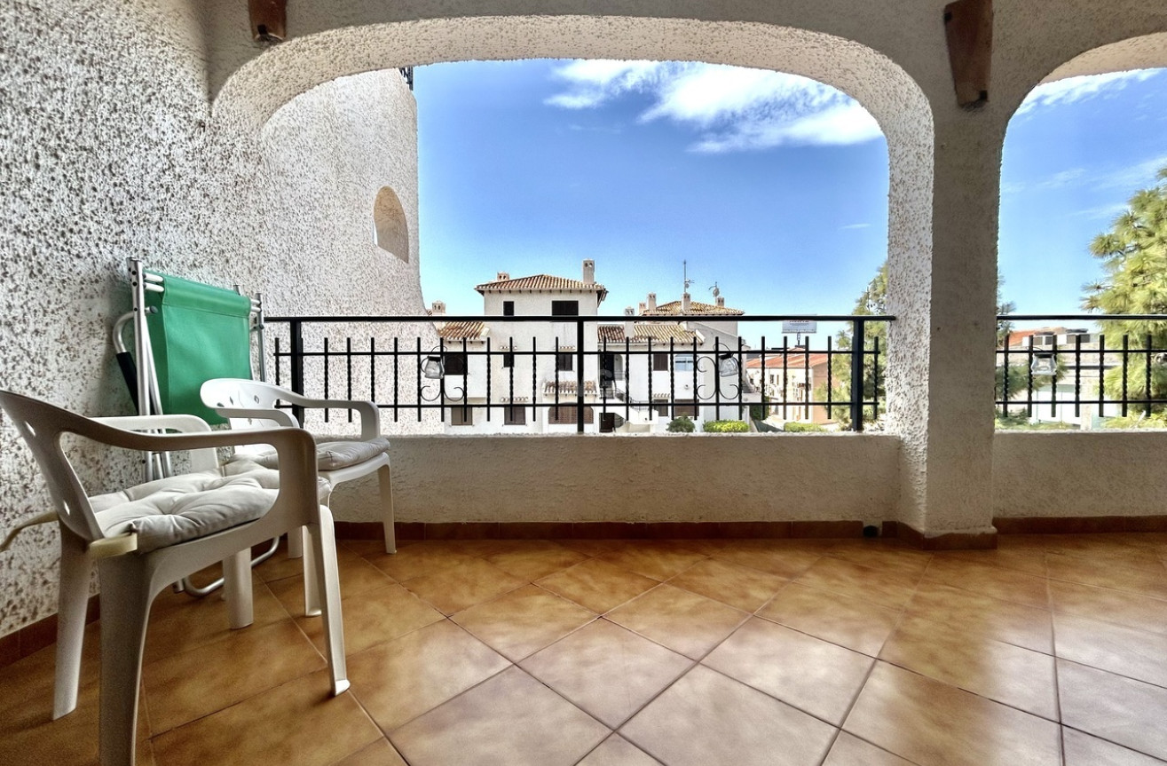 Odsprzedaż - Mieszkanie w bloku - Cabo Roig - Costa Blanca