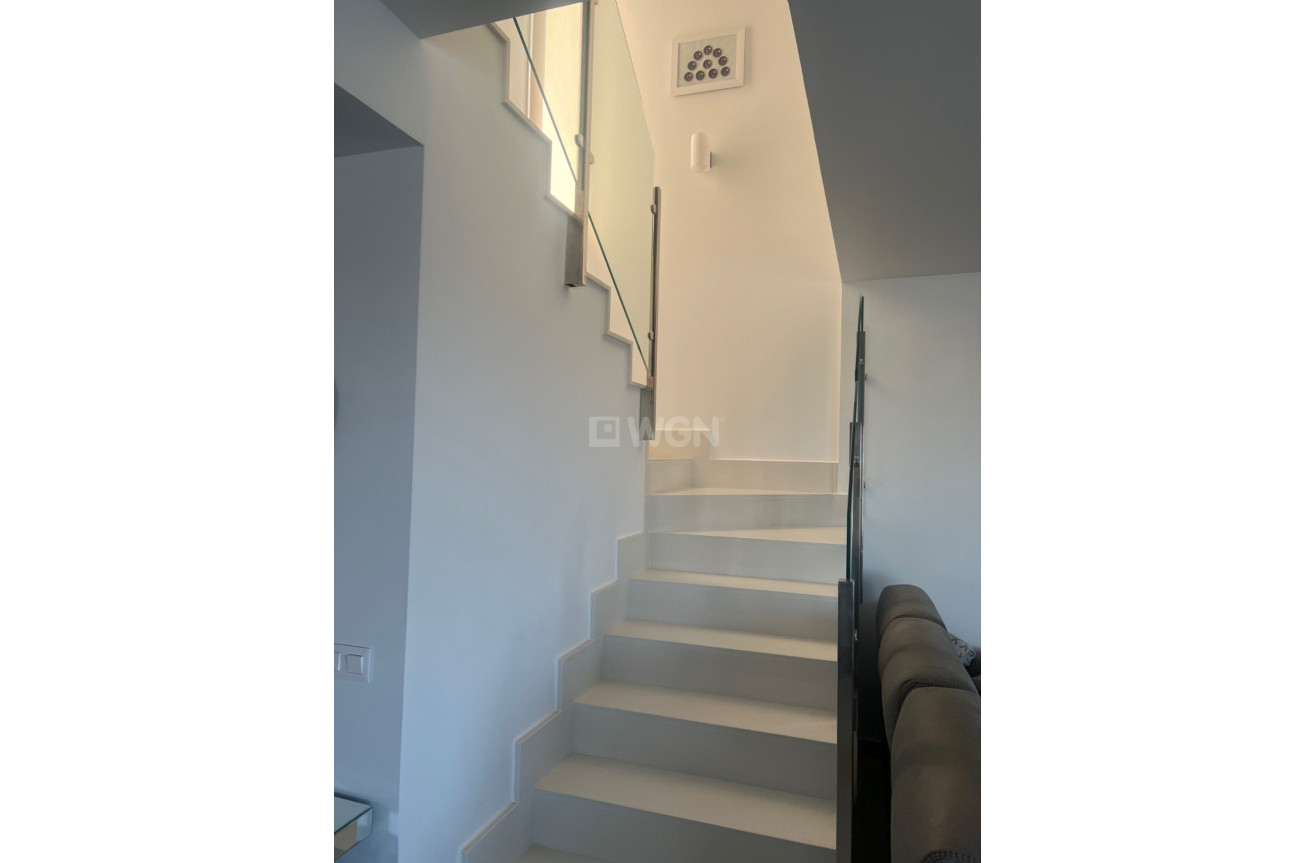 Odsprzedaż - Villa - Los Montesinos - Costa Blanca