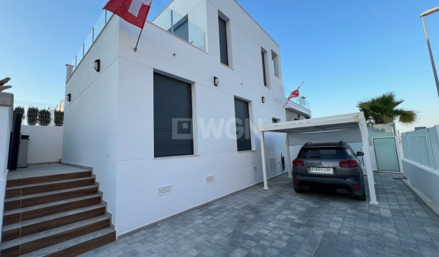 Odsprzedaż - Villa - Los Montesinos - Costa Blanca