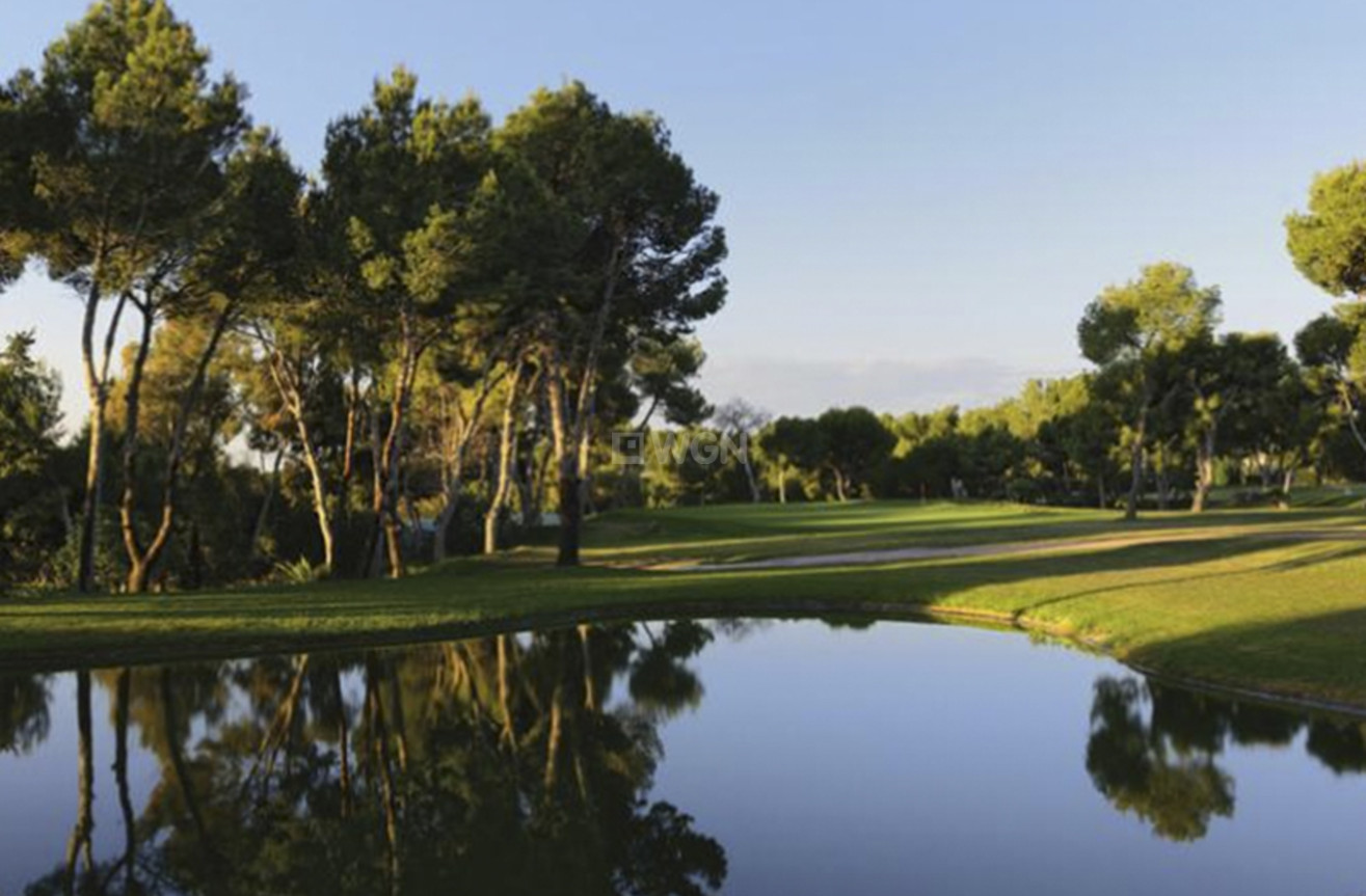 Odsprzedaż - Mieszkanie w bloku - Villamartin - Costa Blanca