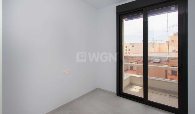 Odsprzedaż - Mieszkanie w bloku - Torrevieja - Costa Blanca