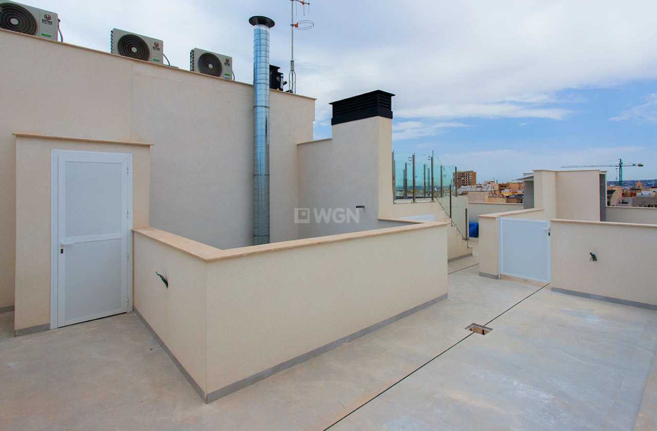 Odsprzedaż - Mieszkanie w bloku - Torrevieja - Costa Blanca