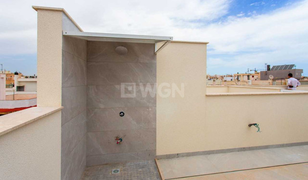 Odsprzedaż - Mieszkanie w bloku - Torrevieja - Costa Blanca