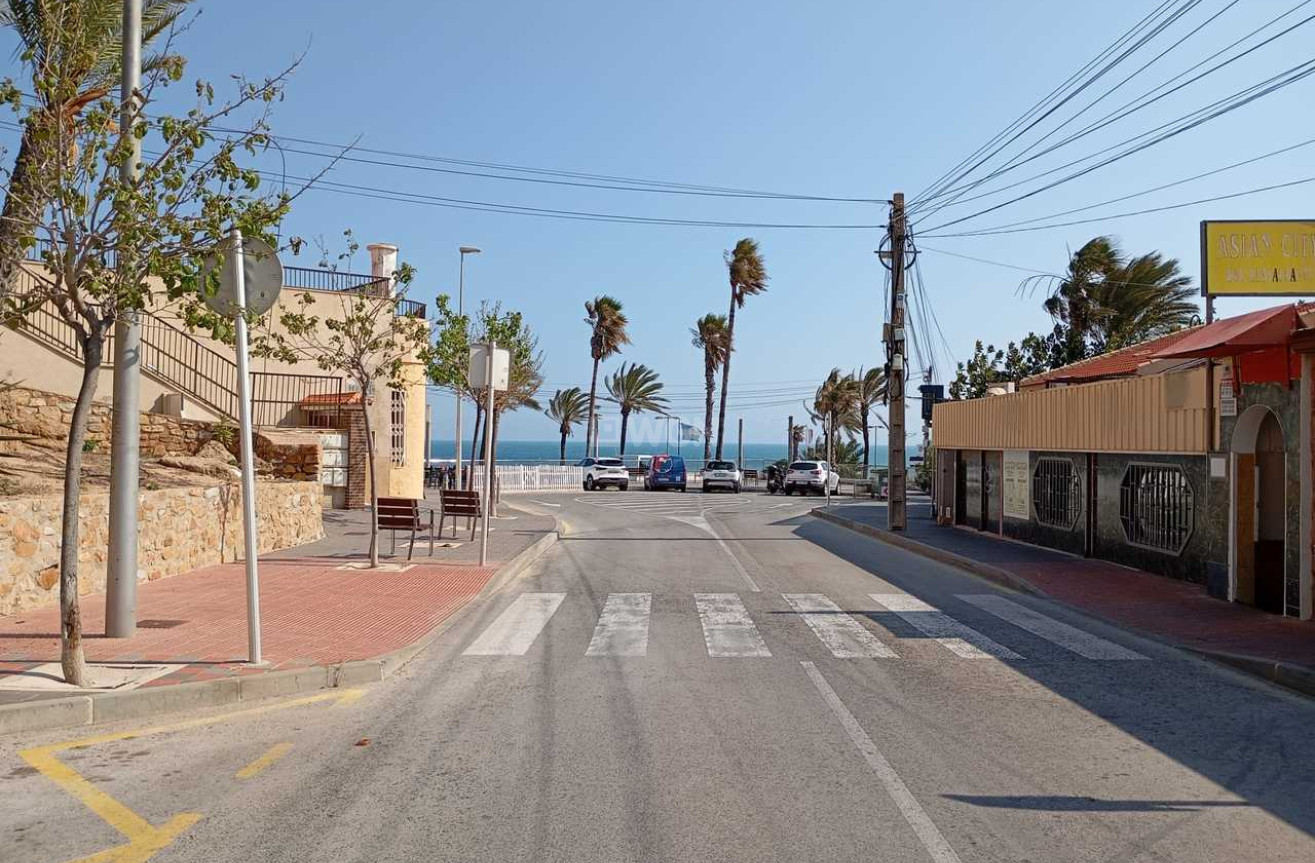 Odsprzedaż - Mieszkanie w bloku - Mil Palmeras - Costa Blanca