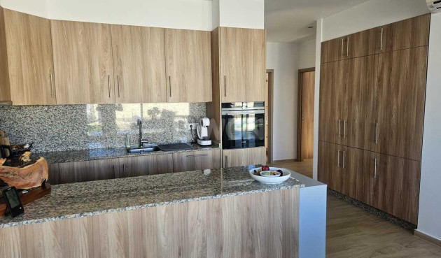 Resale - Villa - Torrevieja - Costa Blanca