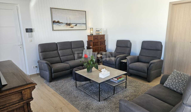Resale - Villa - Torrevieja - Costa Blanca