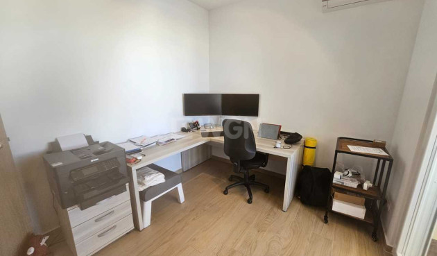 Resale - Villa - Torrevieja - Costa Blanca