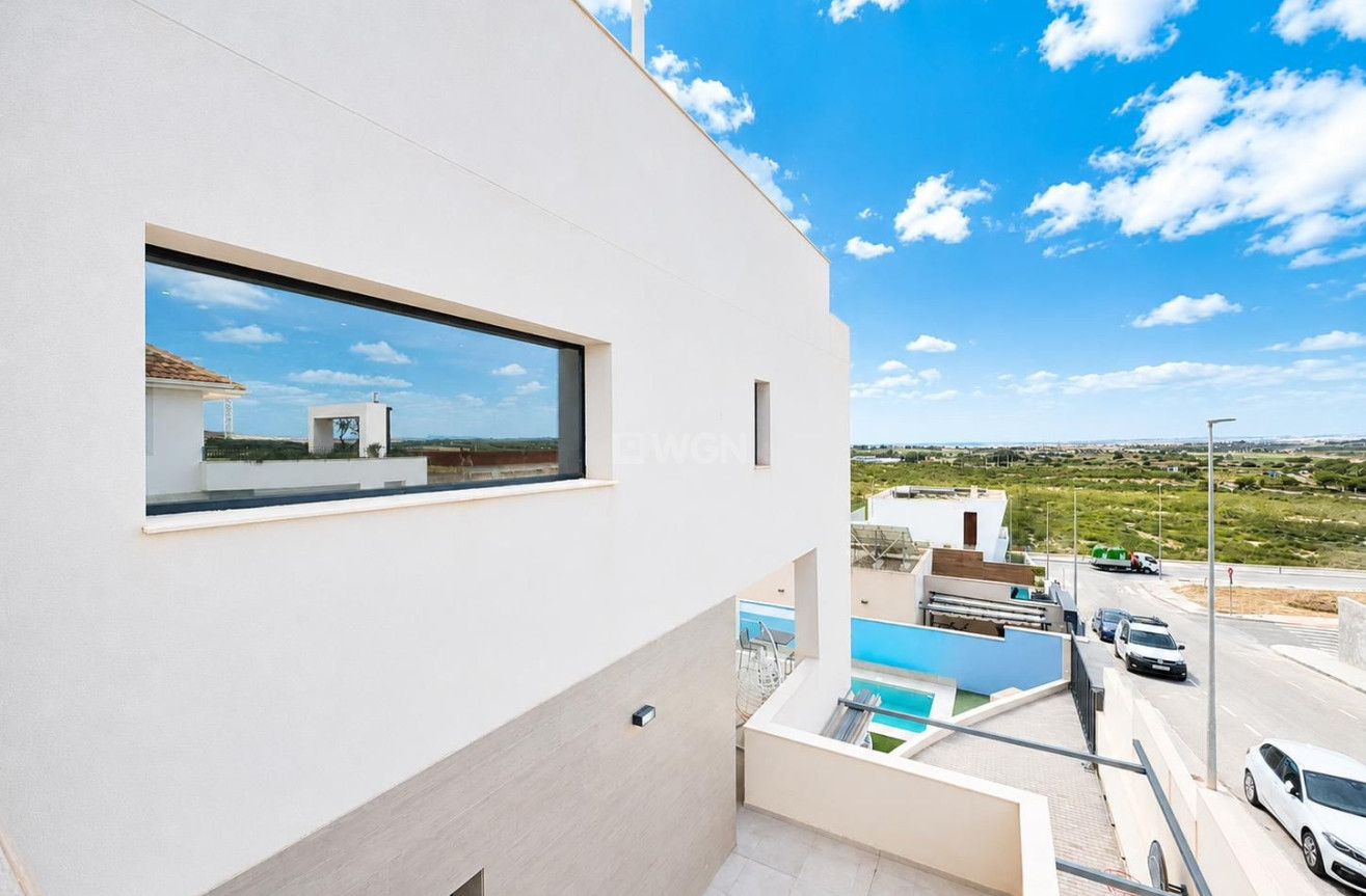Odsprzedaż - Villa - Benijofar - Costa Blanca