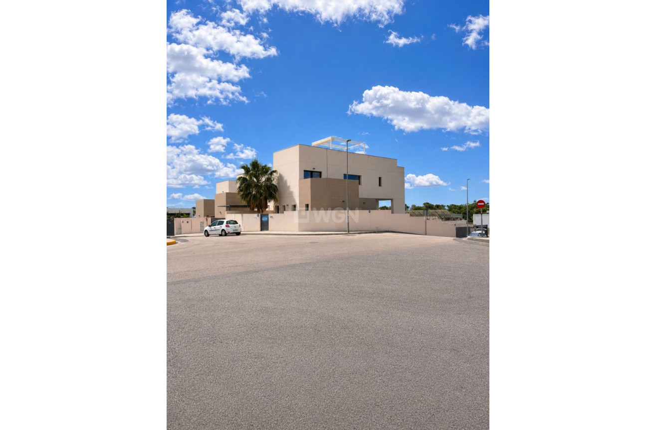 Odsprzedaż - Villa - Benijofar - Costa Blanca