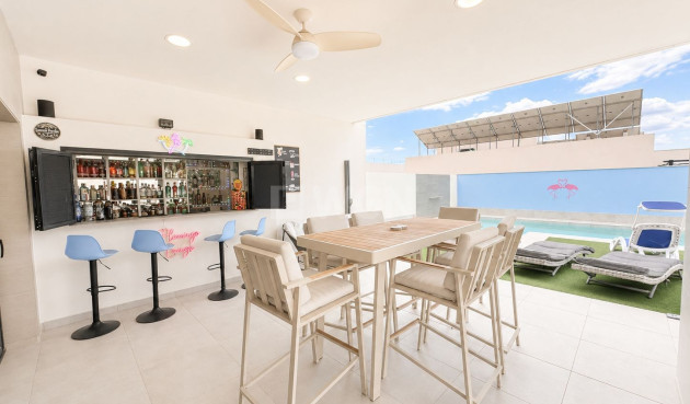 Odsprzedaż - Villa - Benijofar - Costa Blanca
