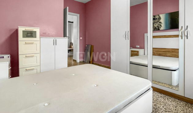 Odsprzedaż - Mieszkanie w bloku - Guardamar del Segura - Costa Blanca