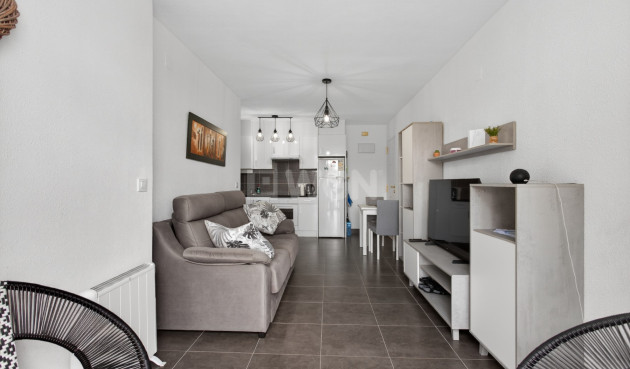 Odsprzedaż - Mieszkanie w bloku - Torrevieja - Costa Blanca