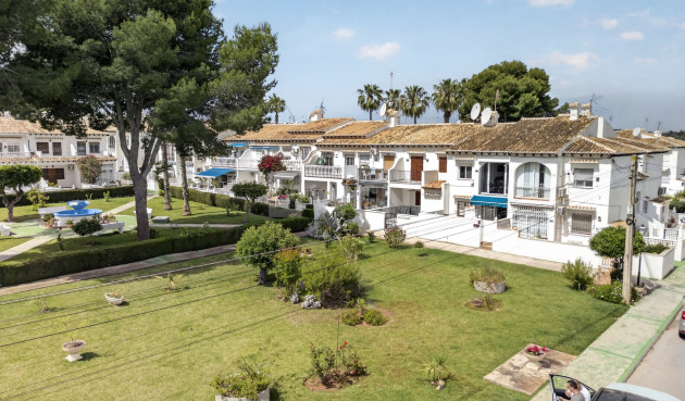 Odsprzedaż - Mieszkanie w bloku - Torrevieja - Costa Blanca