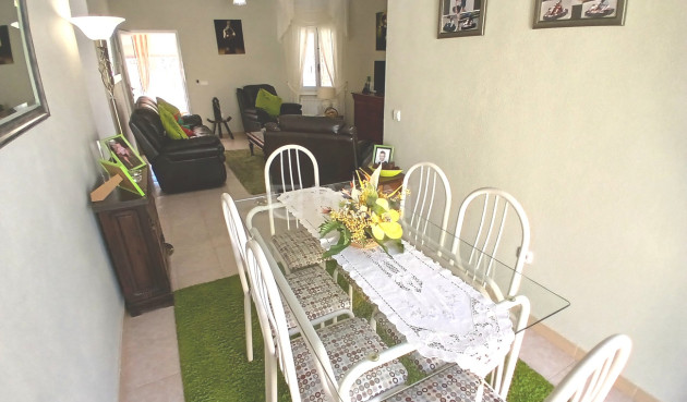 Odsprzedaż - Villa - Villamartin - Costa Blanca