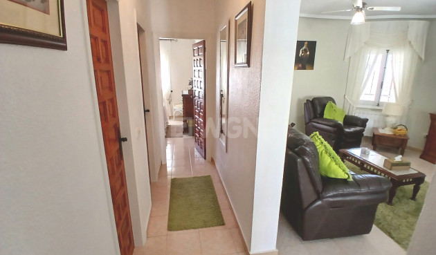 Odsprzedaż - Villa - Villamartin - Costa Blanca