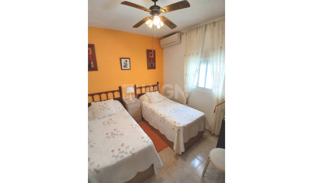 Odsprzedaż - Villa - Villamartin - Costa Blanca
