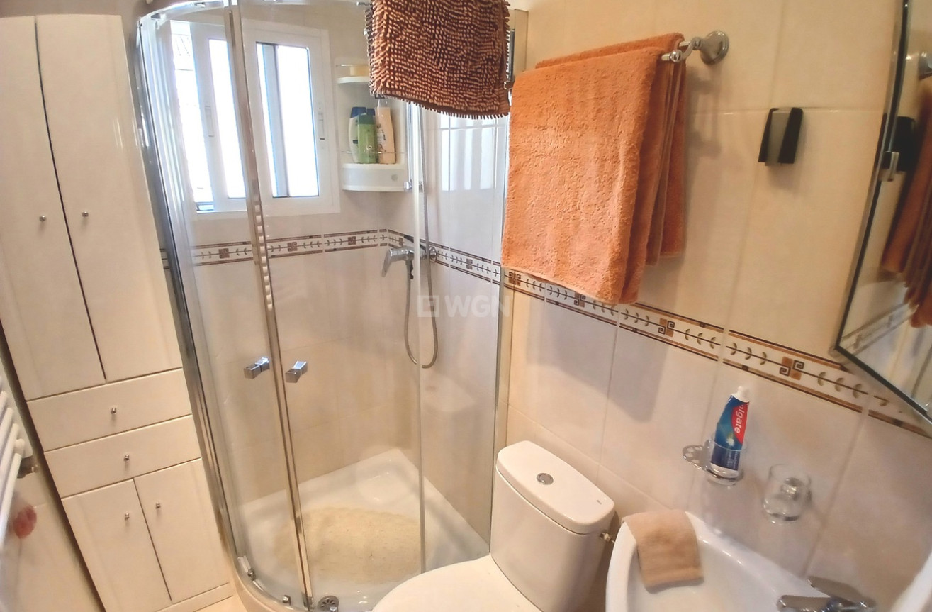 Odsprzedaż - Villa - Villamartin - Costa Blanca