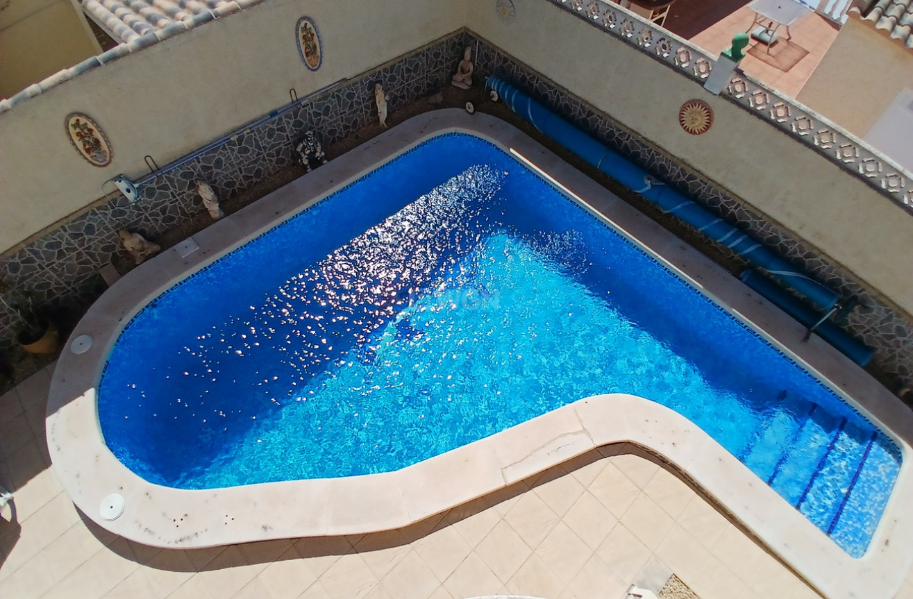 Odsprzedaż - Villa - Villamartin - Costa Blanca