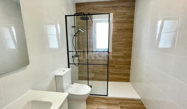 Odsprzedaż - Bungalow - Ciudad Quesada - Costa Blanca