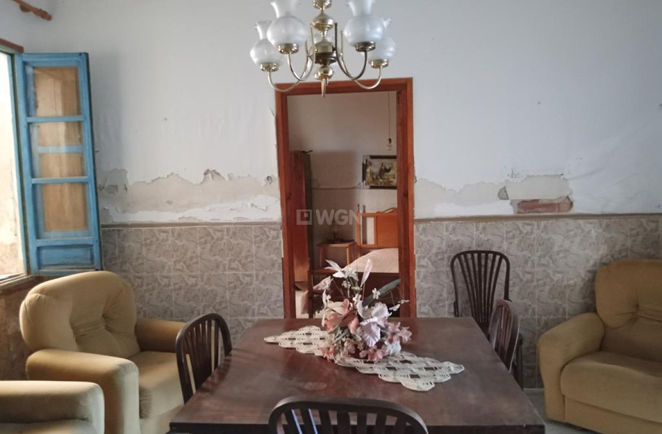 Odsprzedaż - Villa - Los Montesinos