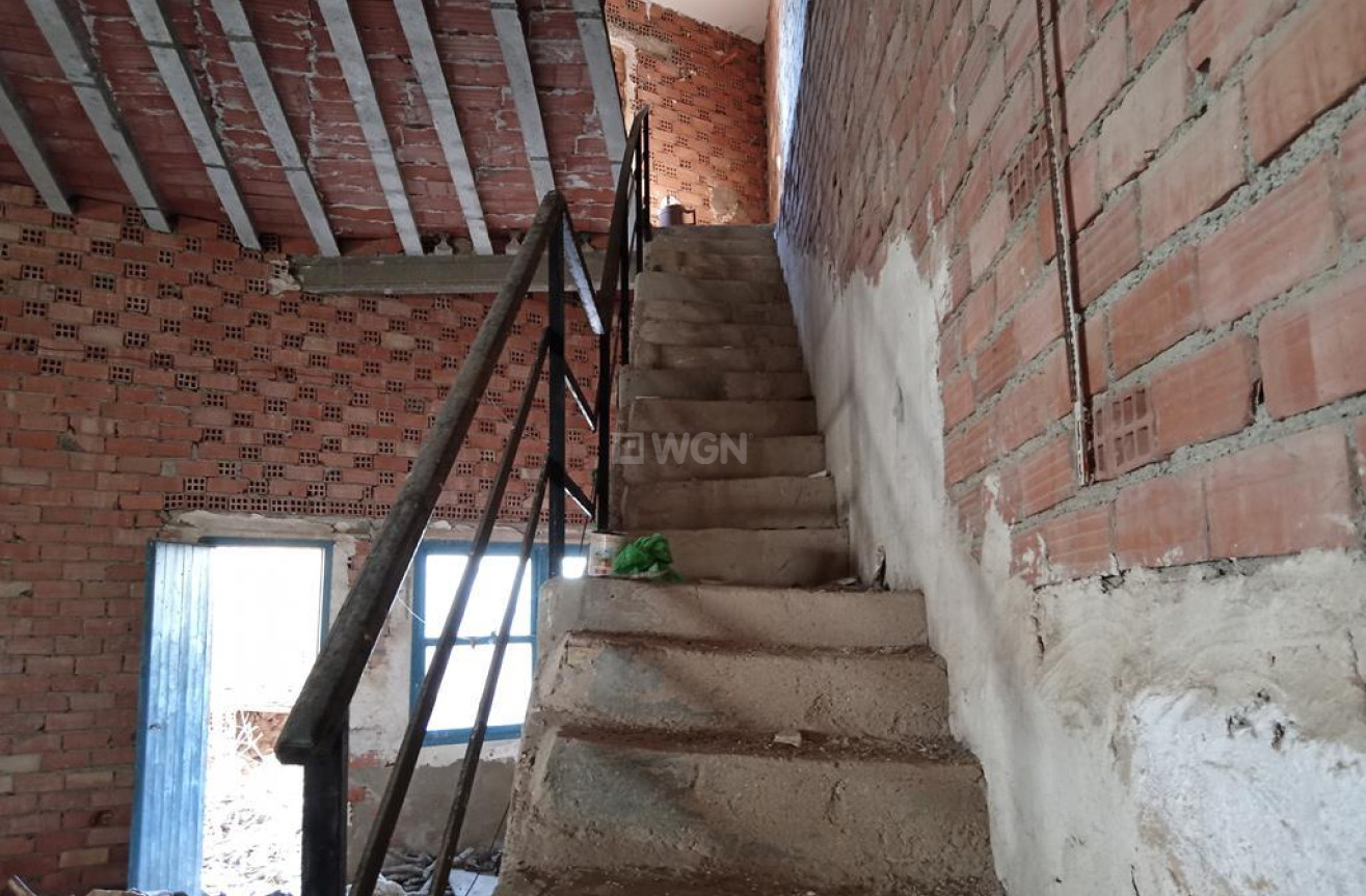 Odsprzedaż - Villa - Los Montesinos