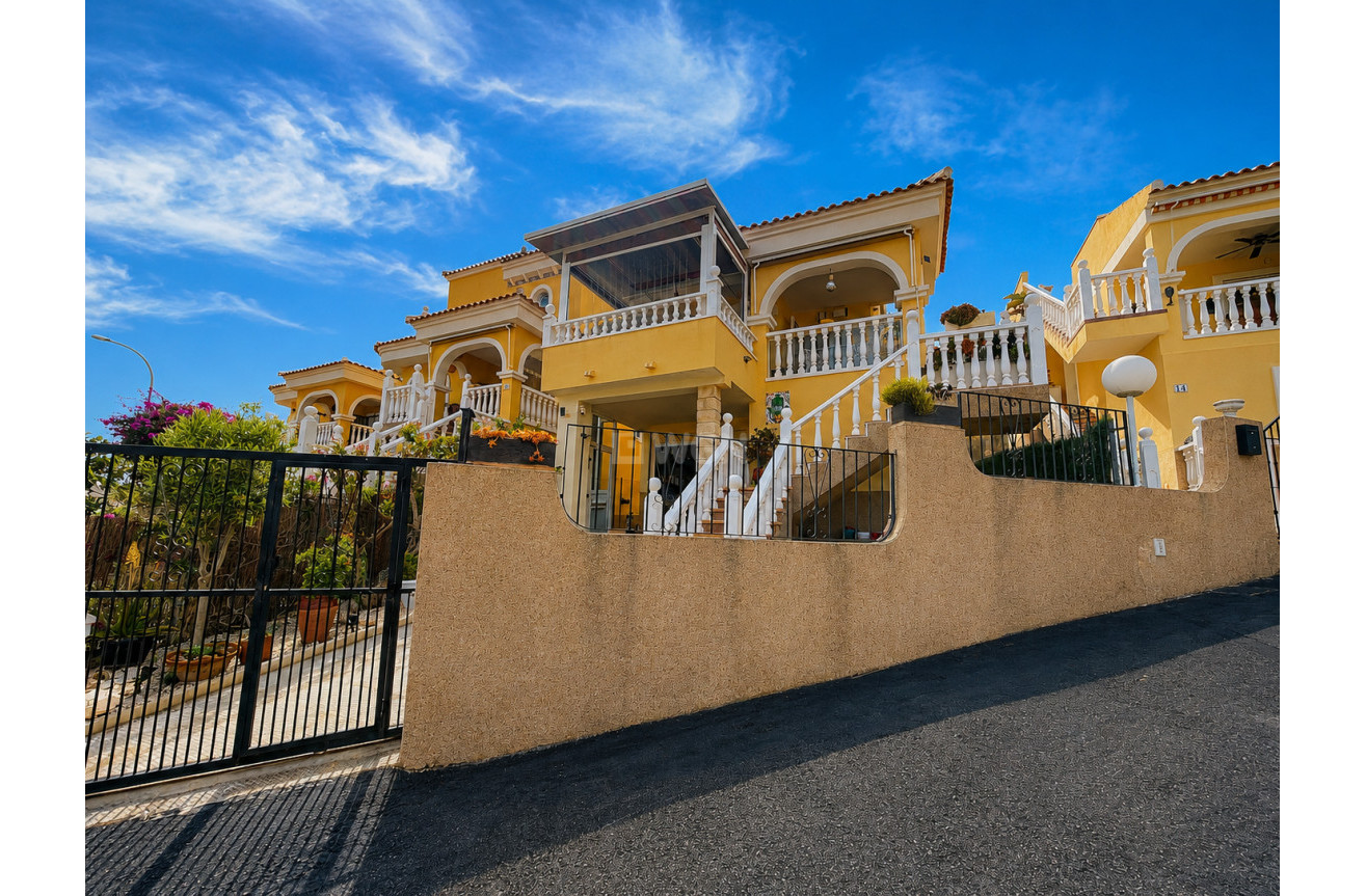 Odsprzedaż - Villa - San Fulgencio - Costa Blanca