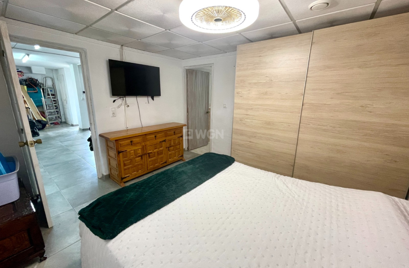 Odsprzedaż - Villa - San Fulgencio - Costa Blanca