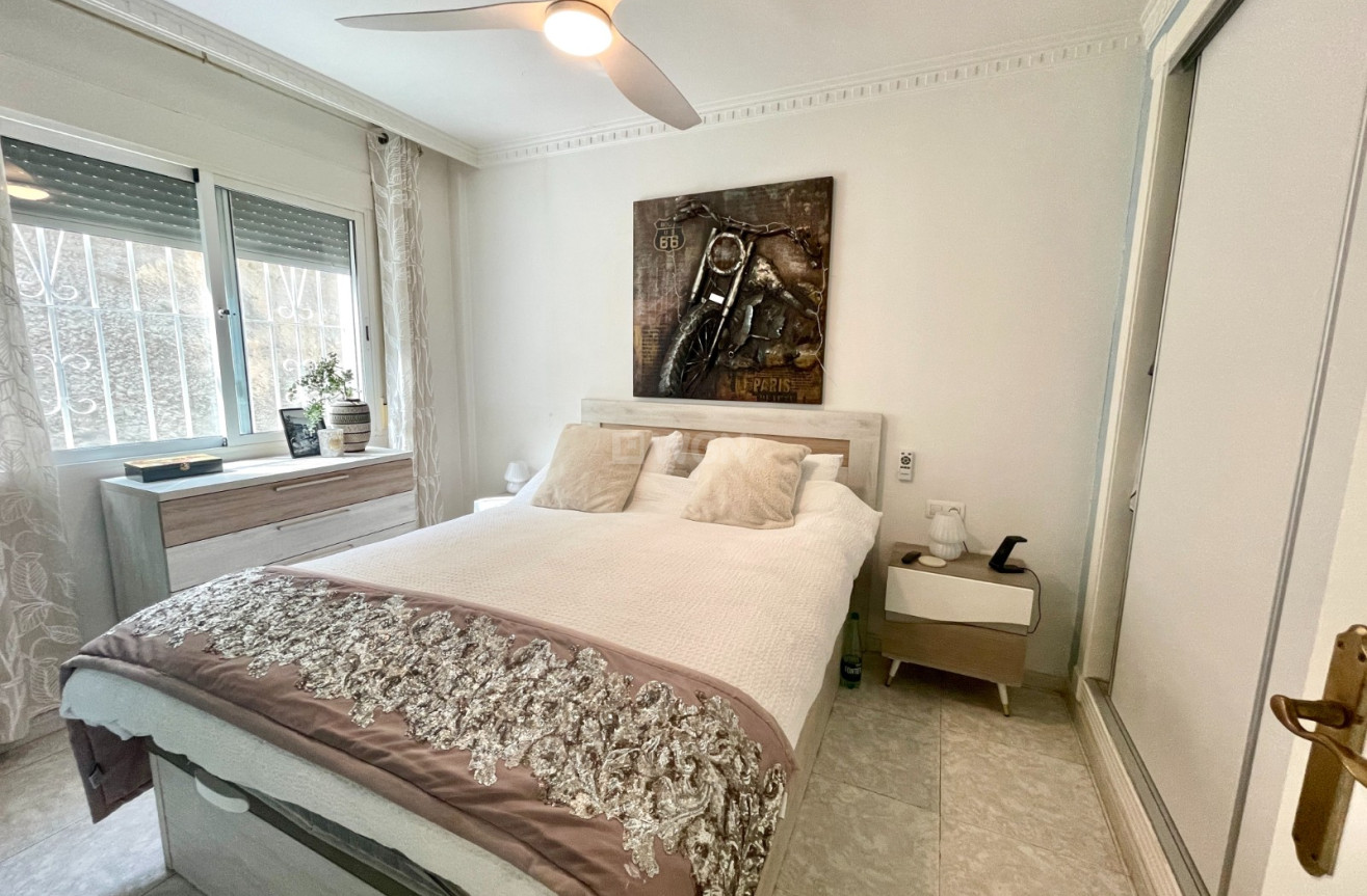 Odsprzedaż - Villa - San Fulgencio - Costa Blanca