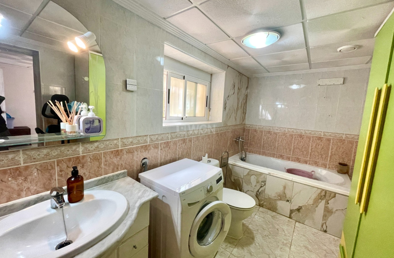 Odsprzedaż - Villa - San Fulgencio - Costa Blanca