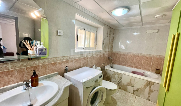 Odsprzedaż - Villa - San Fulgencio - Costa Blanca