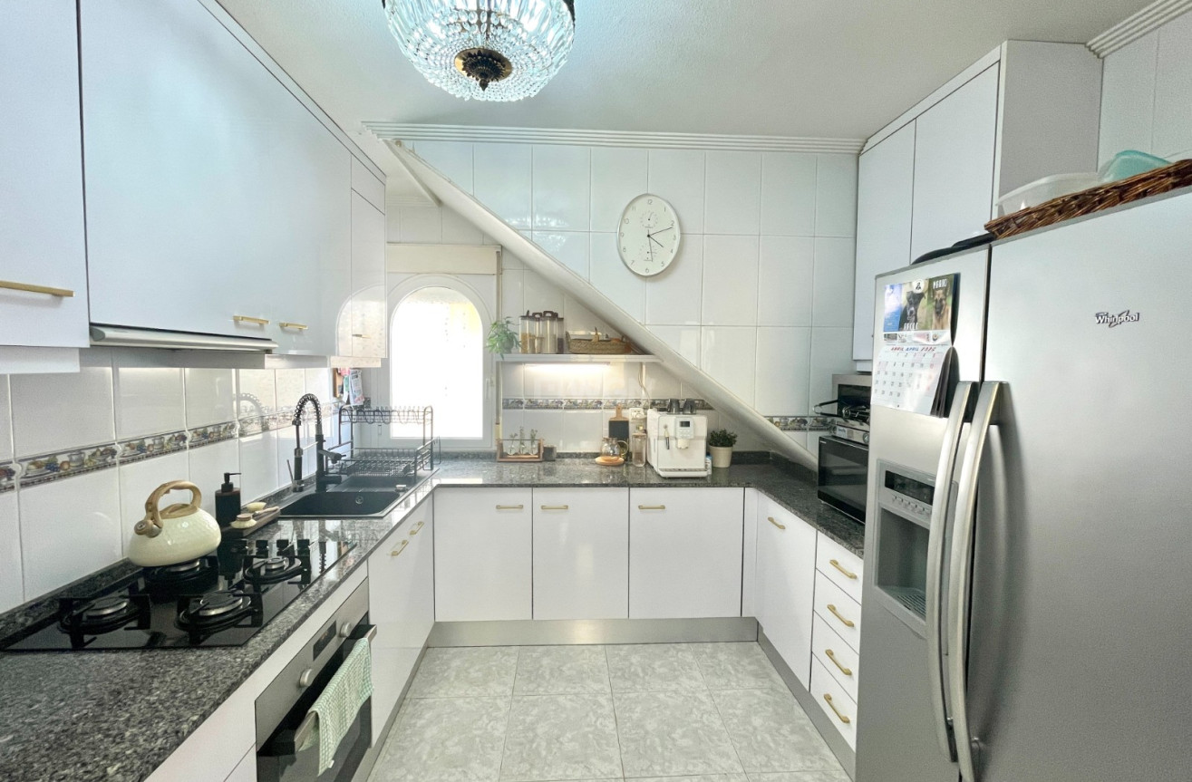 Odsprzedaż - Villa - San Fulgencio - Costa Blanca