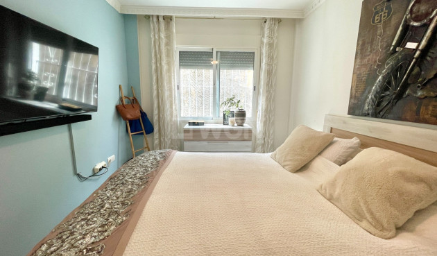 Odsprzedaż - Villa - San Fulgencio - Costa Blanca