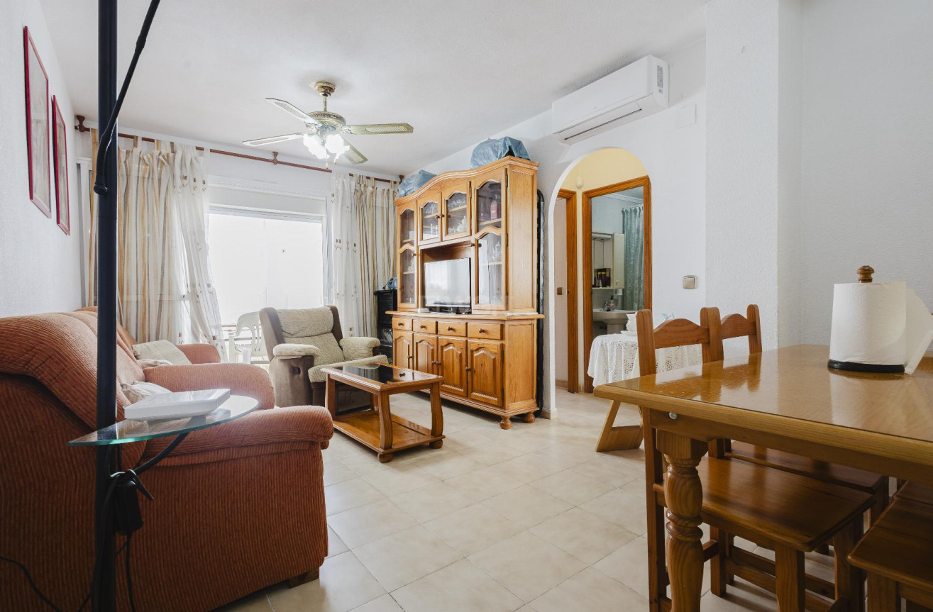 Odsprzedaż - Daszek - Torrevieja - Costa Blanca