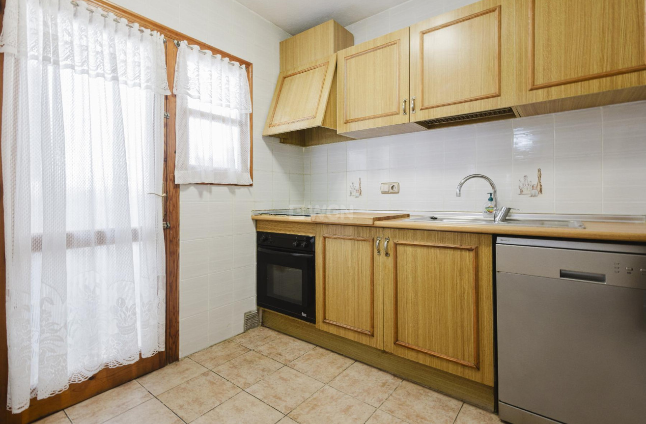 Odsprzedaż - Daszek - Torrevieja - Costa Blanca