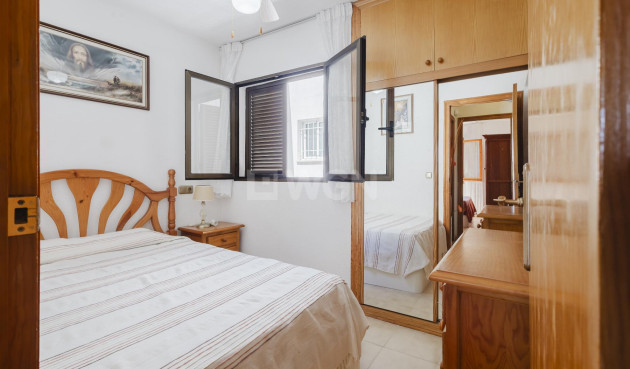 Odsprzedaż - Daszek - Torrevieja - Costa Blanca