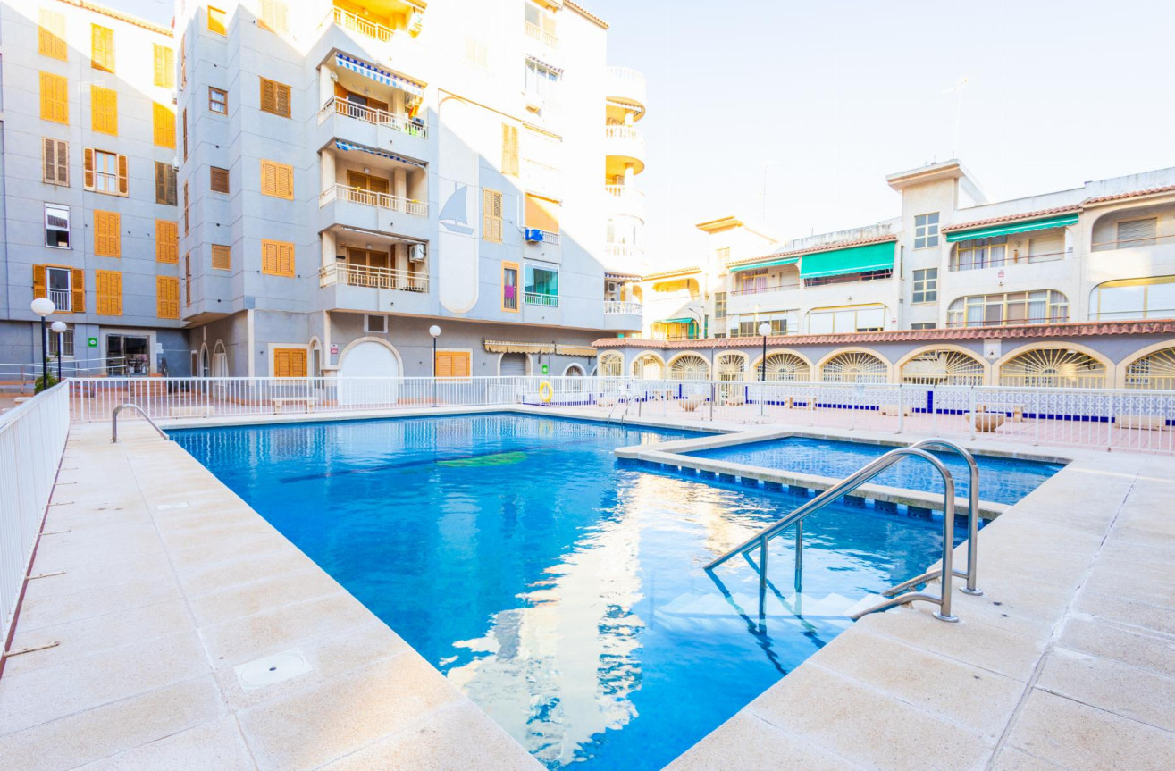 Odsprzedaż - Daszek - Torrevieja - Costa Blanca