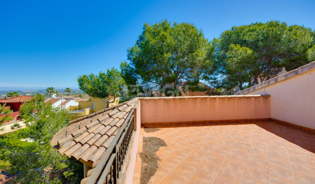 Odsprzedaż - Villa - San Miguel de Salinas - Inland