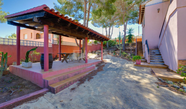 Odsprzedaż - Villa - San Miguel de Salinas - Inland