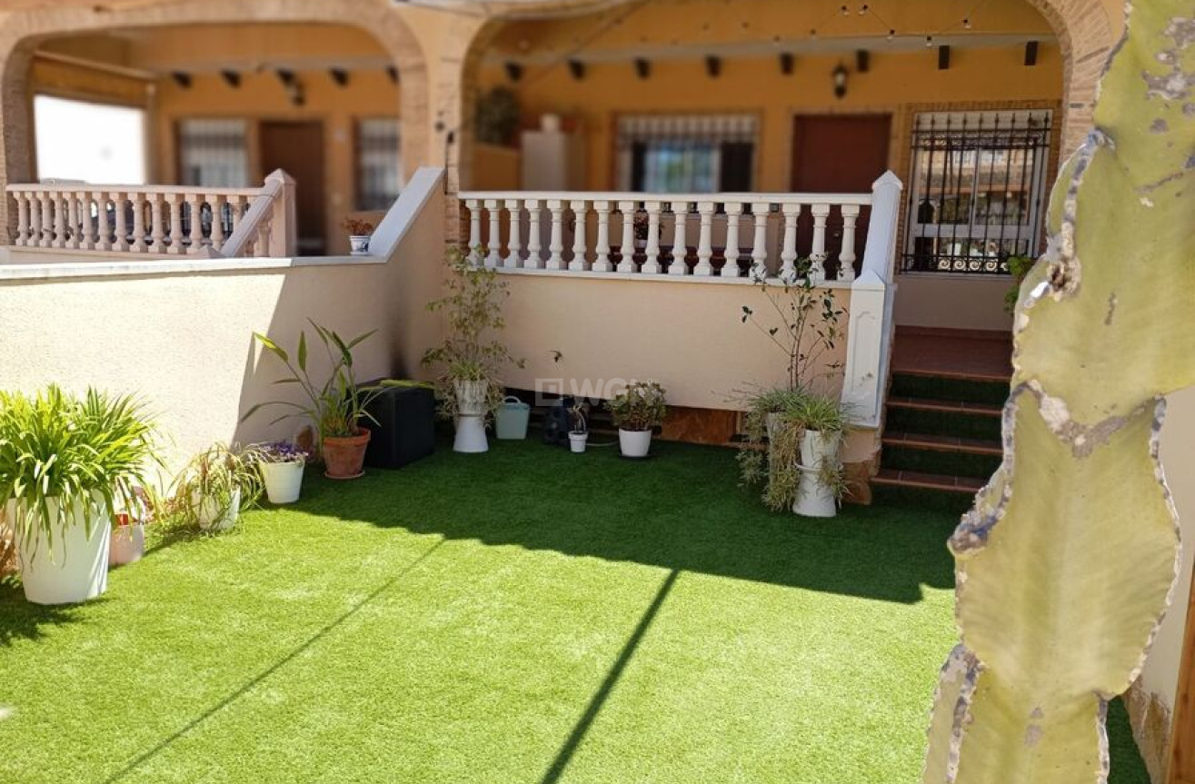 Odsprzedaż - Kamienica - Guardamar del Segura - Costa Blanca