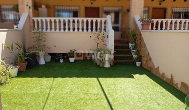 Odsprzedaż - Kamienica - Guardamar del Segura - Costa Blanca