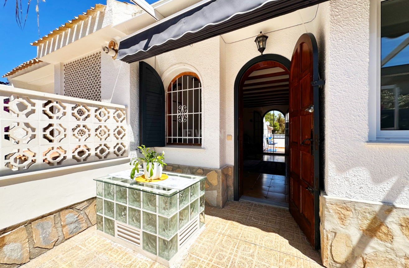 Odsprzedaż - Kamienica - Orihuela Costa - Costa Blanca