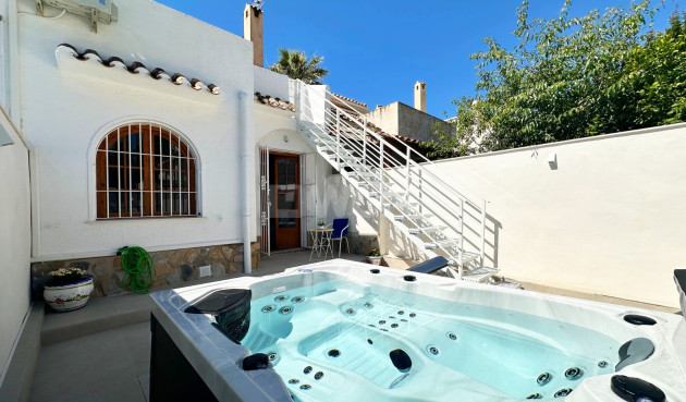 Odsprzedaż - Kamienica - Orihuela Costa - Costa Blanca