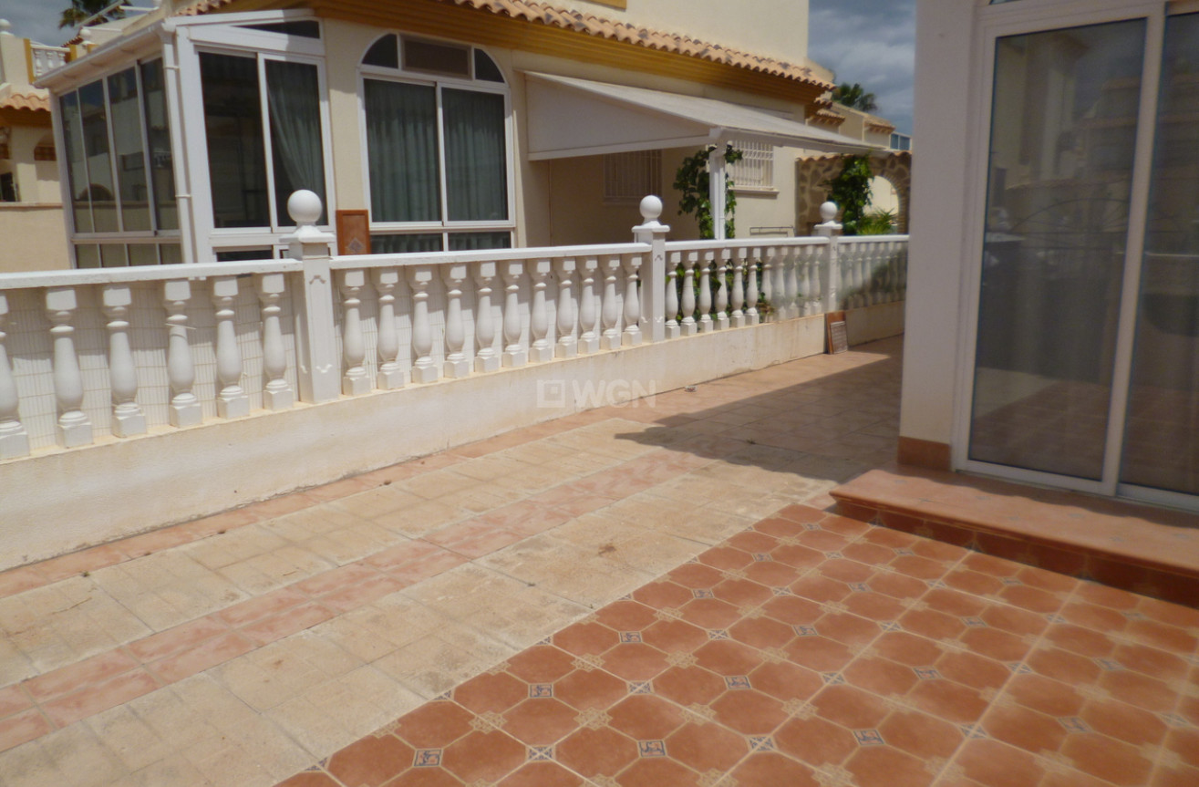 Odsprzedaż - Kamienica - Playa Flamenca - Costa Blanca