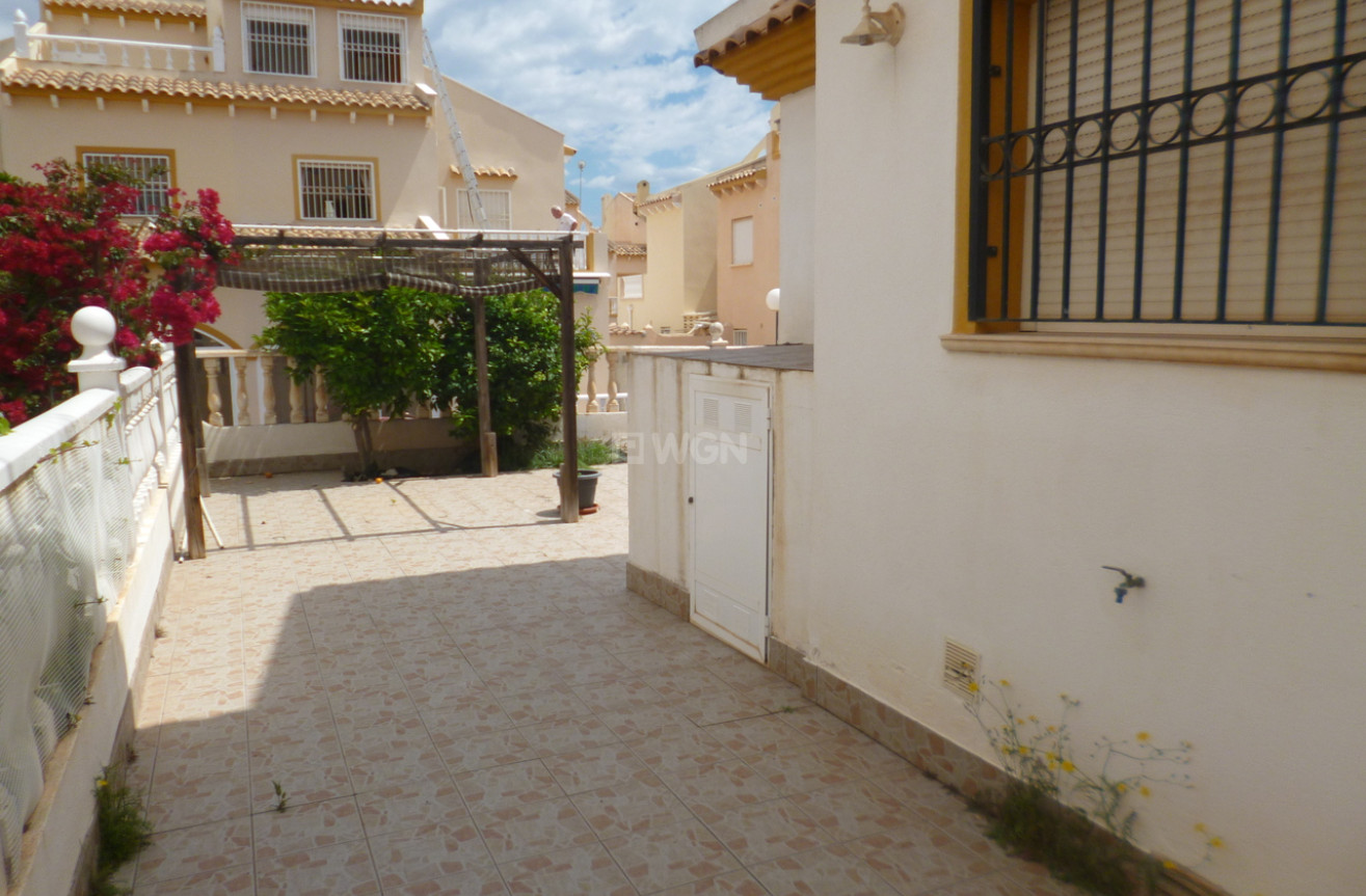 Odsprzedaż - Kamienica - Playa Flamenca - Costa Blanca