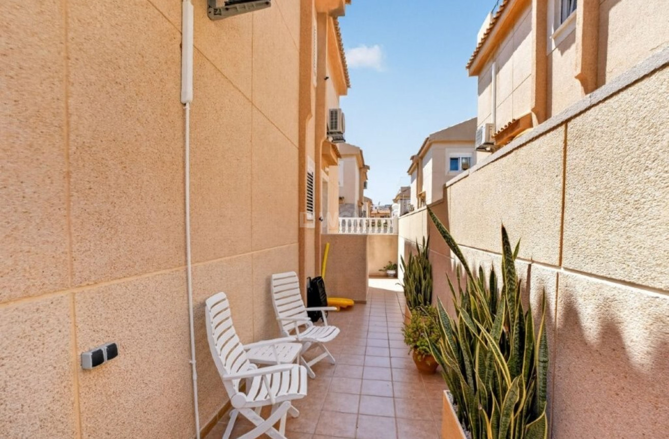 Odsprzedaż - Kamienica - Torrevieja - Cabo Cervera