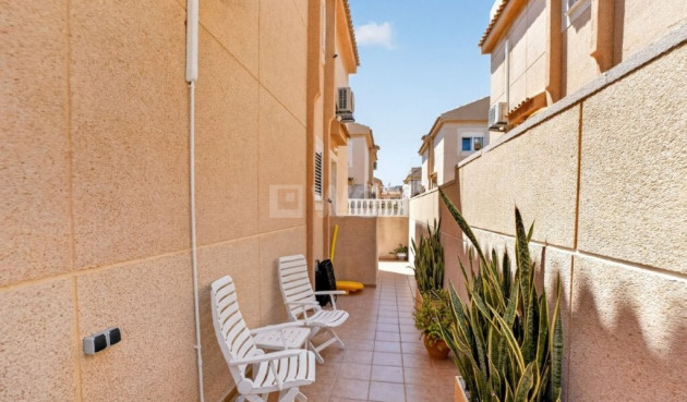 Odsprzedaż - Kamienica - Torrevieja - Cabo Cervera