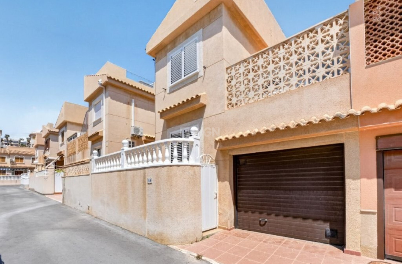 Odsprzedaż - Kamienica - Torrevieja - Cabo Cervera