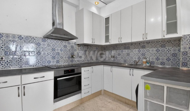 Odsprzedaż - Villa - Torrevieja - Los Altos