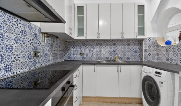 Odsprzedaż - Villa - Torrevieja - Los Altos