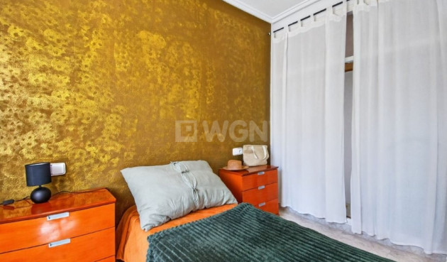 Odsprzedaż - Villa - Torrevieja - Los Altos
